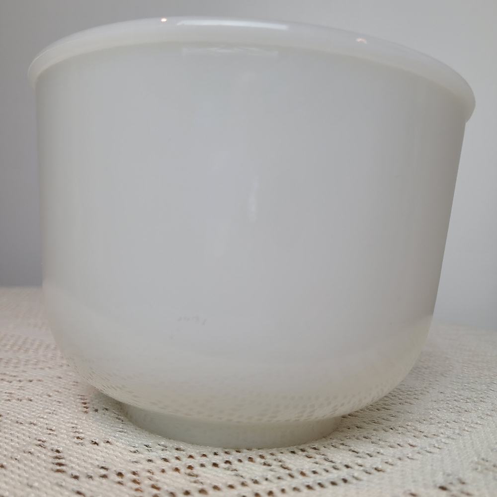 Vintage Glasbake Made for Sunbeam Mixer White Milk Glass Mixing Bowl # 20CJ USA - Picture 10 of 12